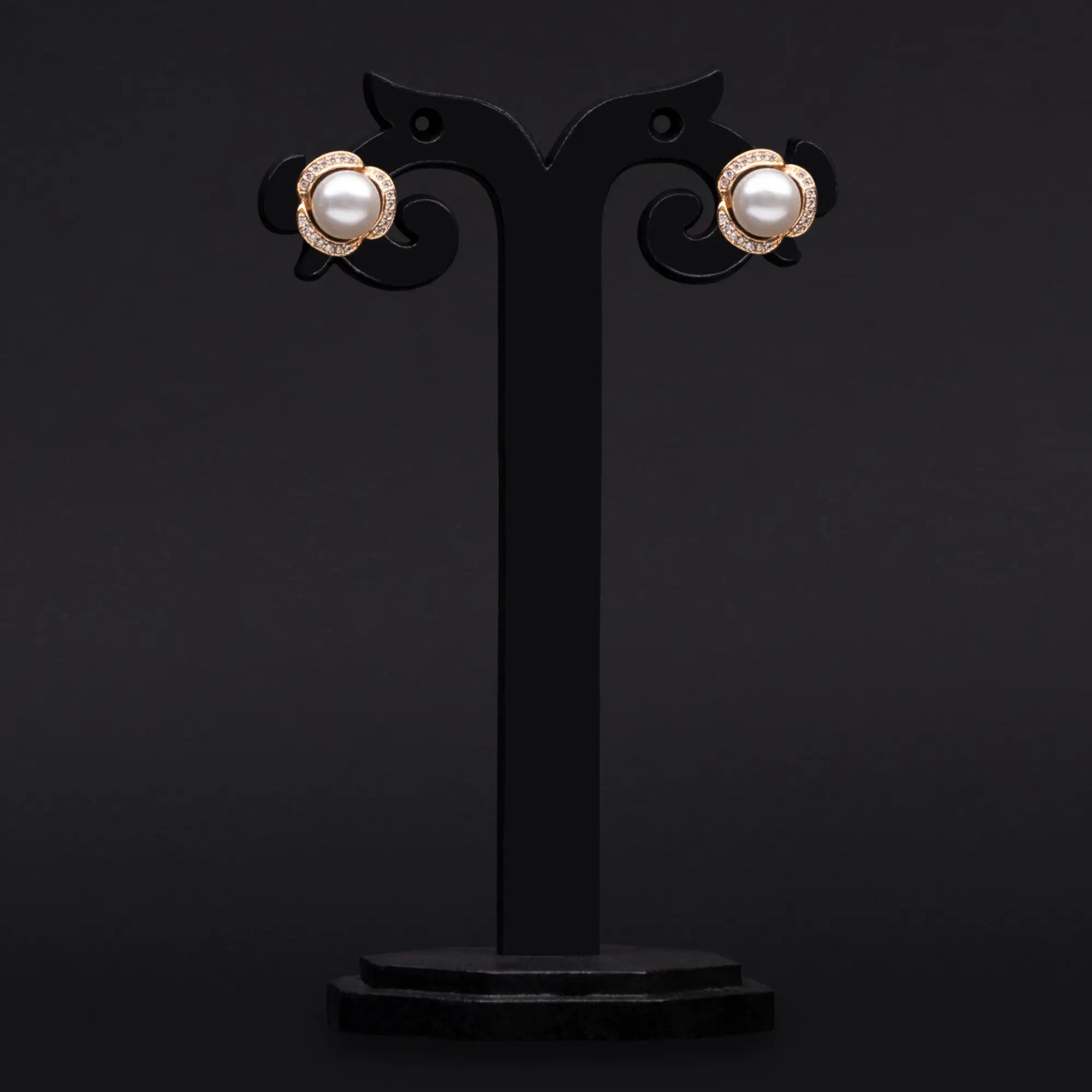 Rose Gold-Plated American Diamond Earrings with Pearl
